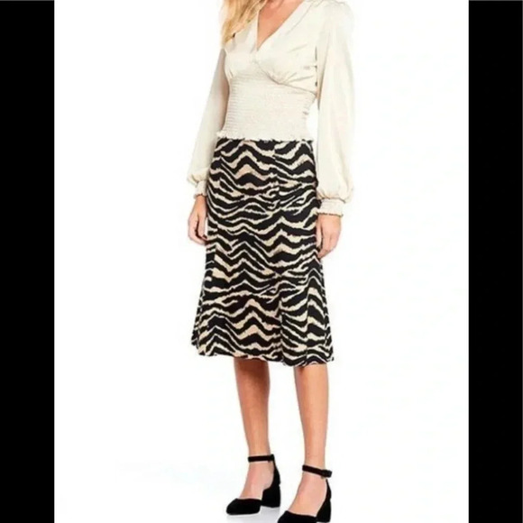 Gianni Bini Nicole Tiger Print Skirt Size 0 - Picture 1 of 10